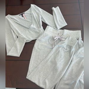 NWT Victoria Secret lounge set